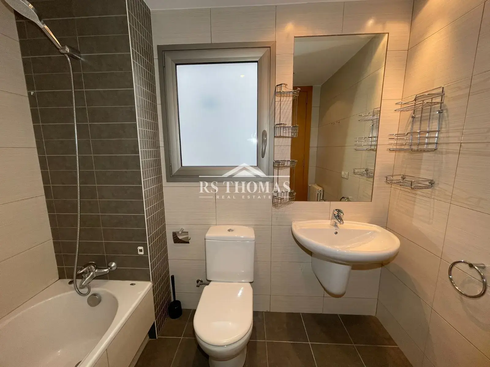 Apartament de 2 habitacions a Encamp, foto 28 de 32