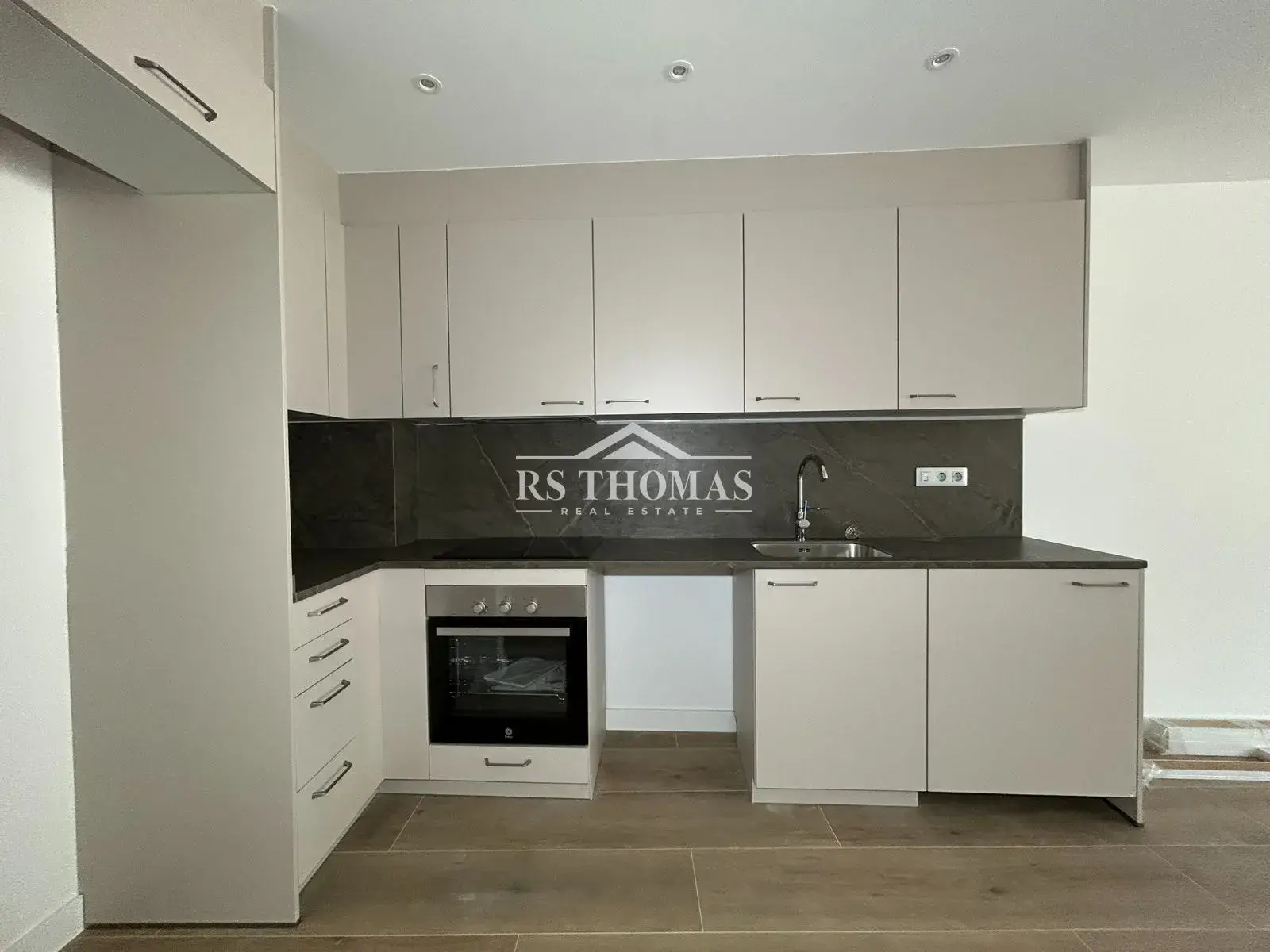 Piso de 2 habitaciones en Escaldes-Engordany, foto 4 de 30