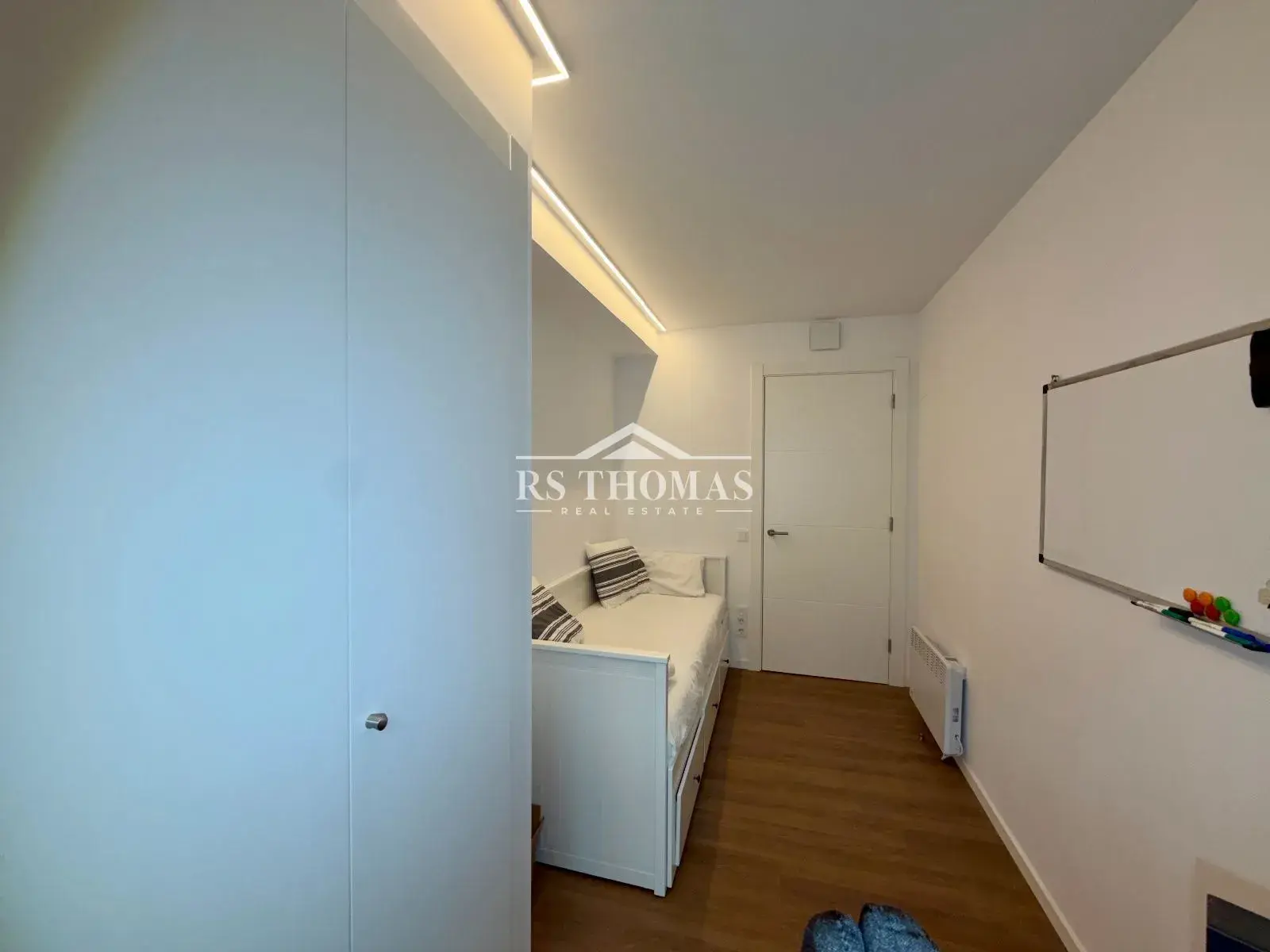 Piso de 3 habitaciones en Encamp, foto 17 de 24