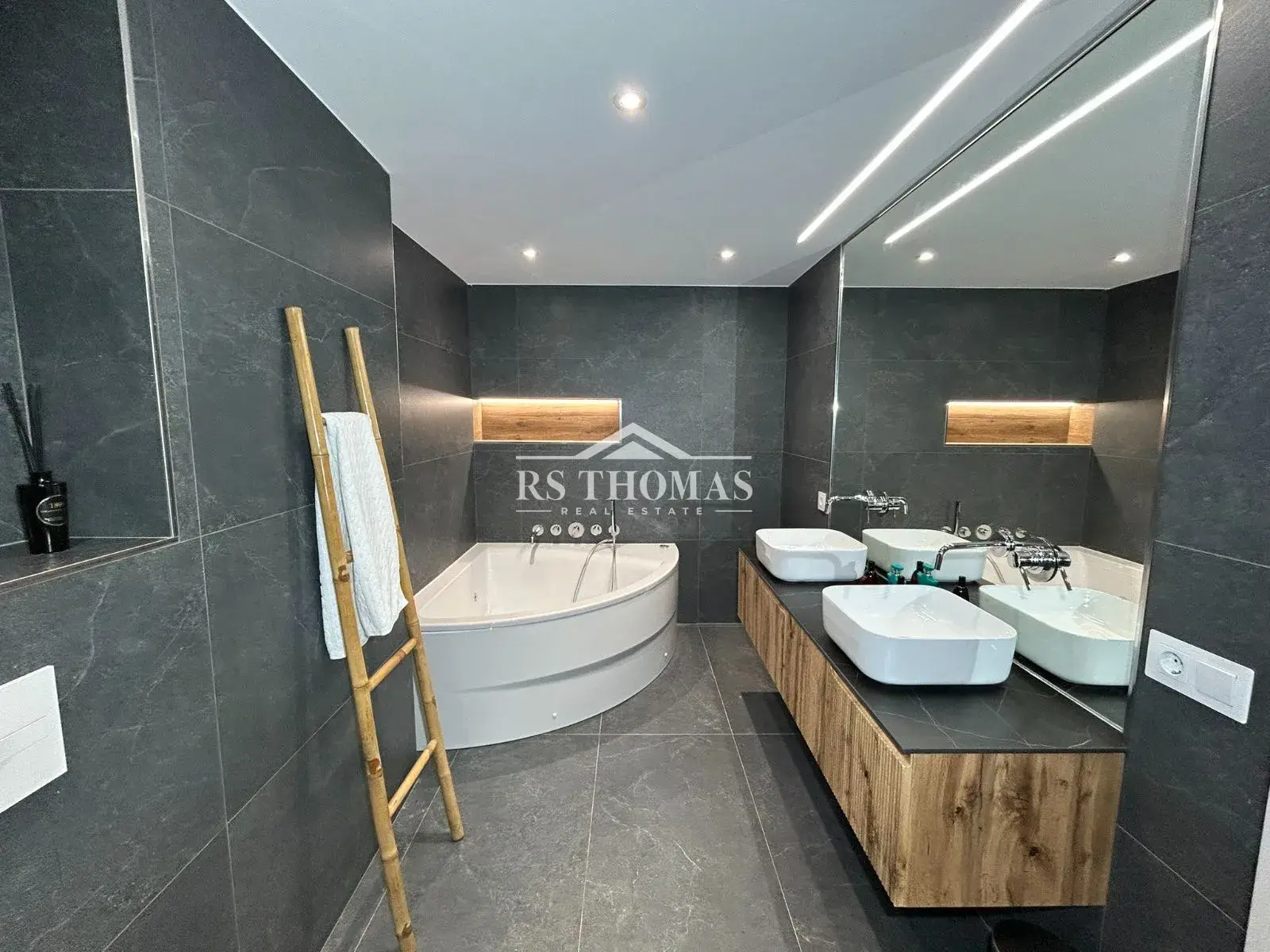 Apartamento de 5 habitaciones en Andorra la Vella, foto 56 de 68