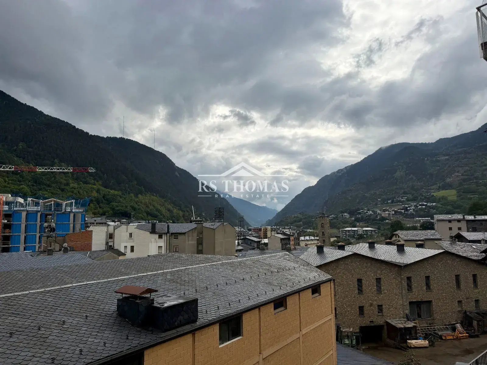 Flat with 2 bedrooms in Encamp, photo 9 of 18