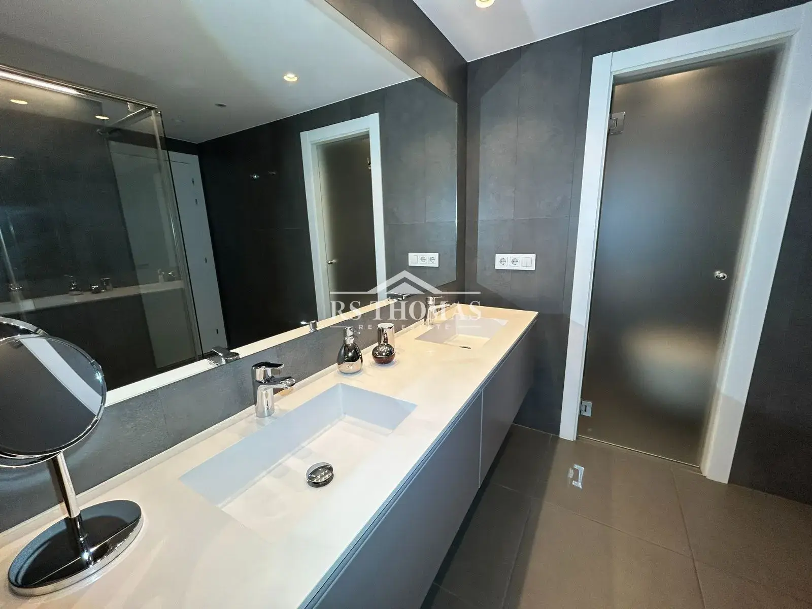 Apartamento de 5 habitaciones en Andorra la Vella, foto 31 de 68