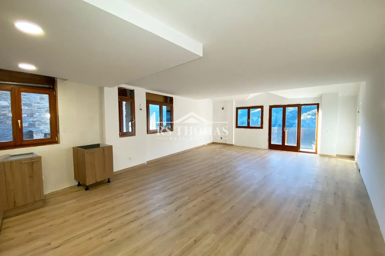 Flat with 2 bedrooms in Canillo, photo 20 of 34