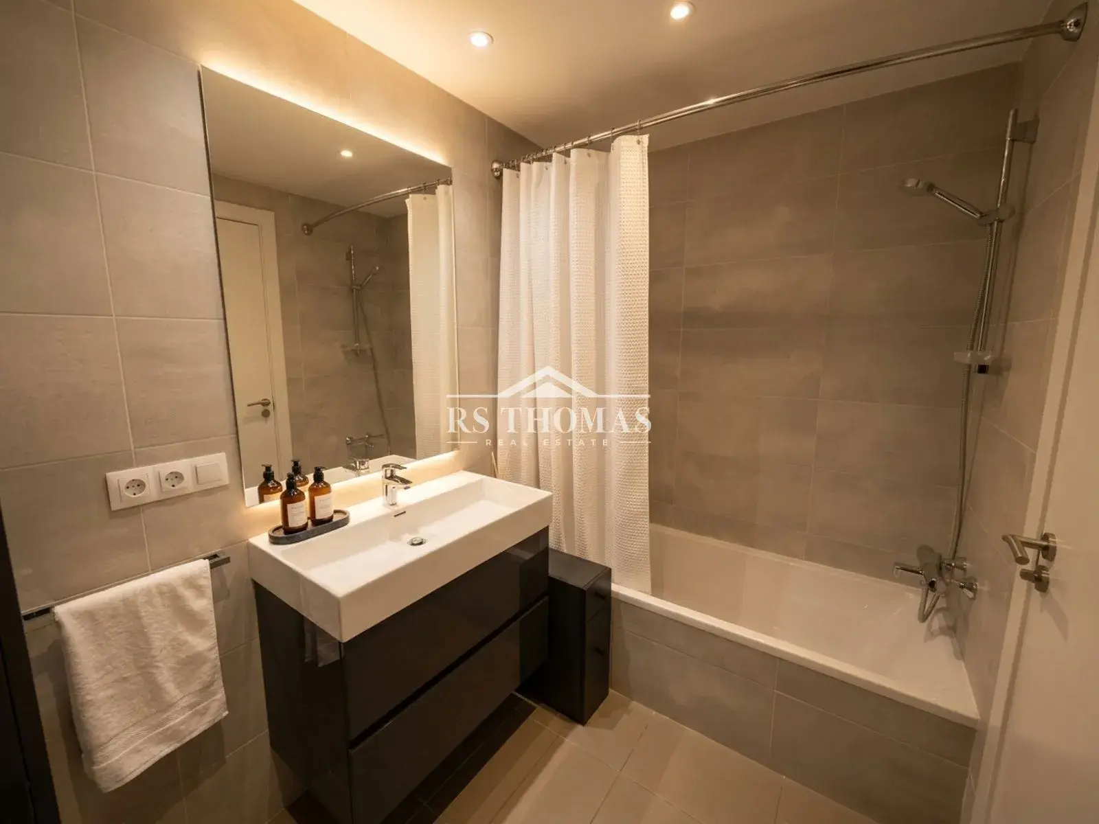 Piso de 3 habitaciones en Sant Julià de Lòria, foto 16 de 20