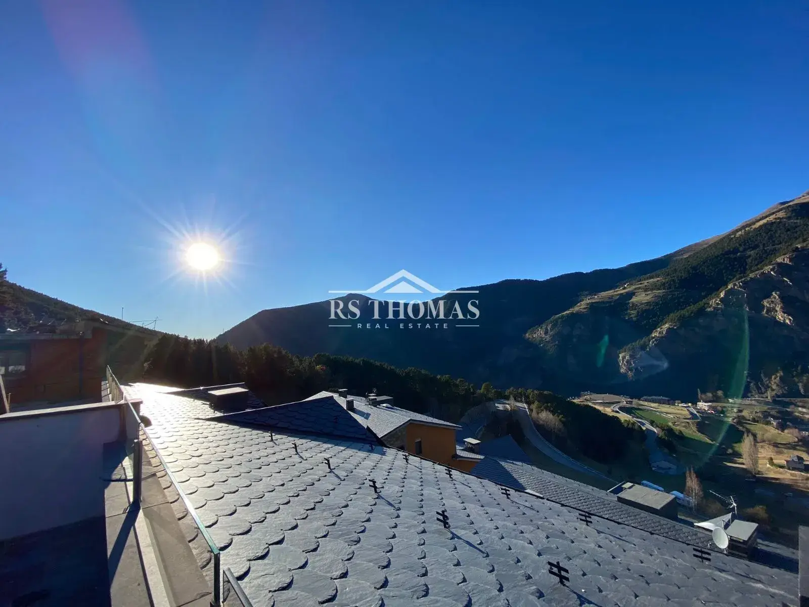 Apartment with 2 bedrooms in Canillo, photo 12 of 19