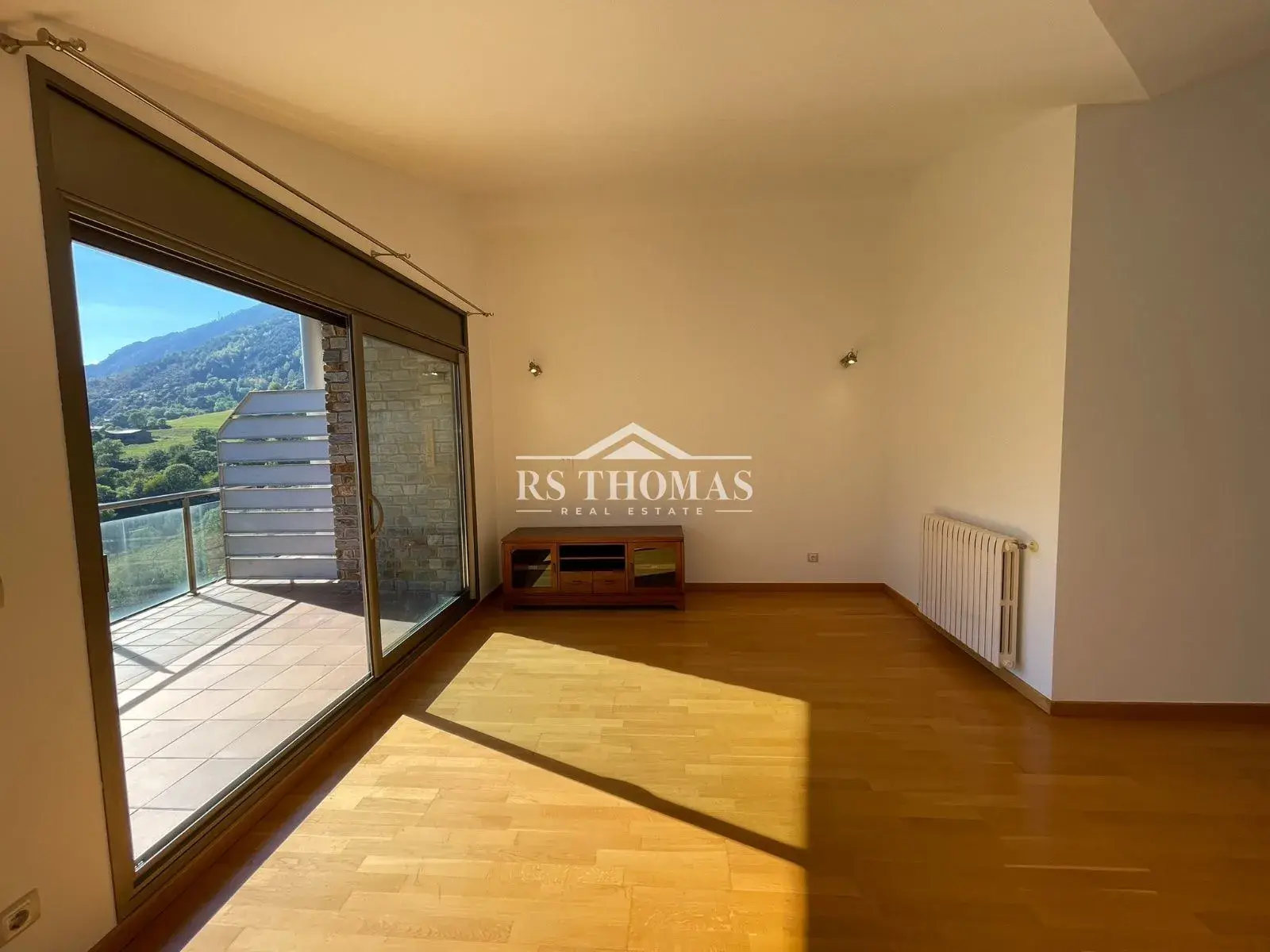 Apartament de 2 habitacions a Encamp, foto 12 de 32