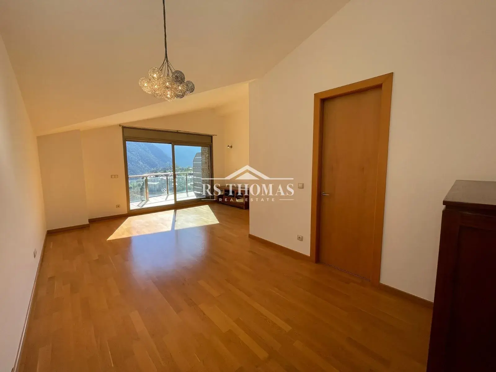 Apartament de 2 habitacions a Encamp, foto 6 de 32