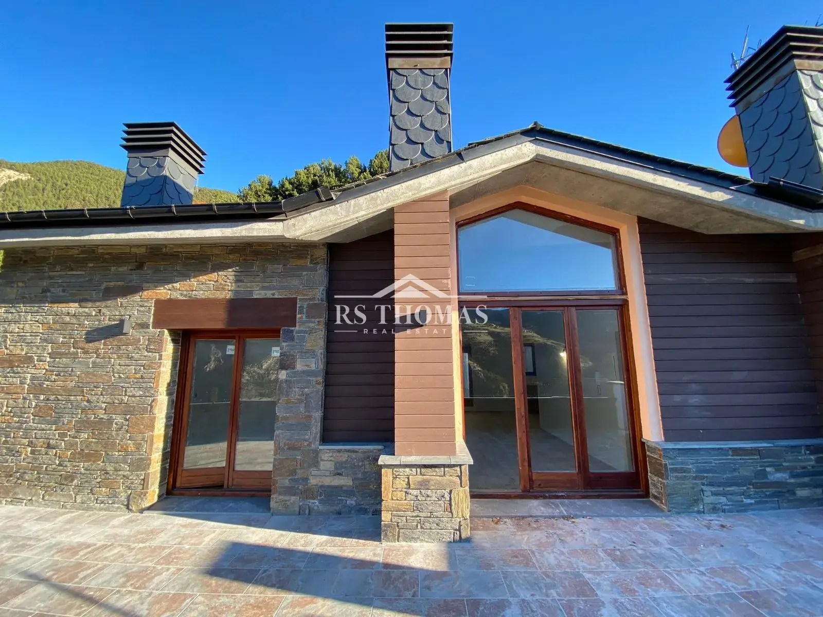 Apartment with 2 bedrooms in Canillo, photo 14 of 19