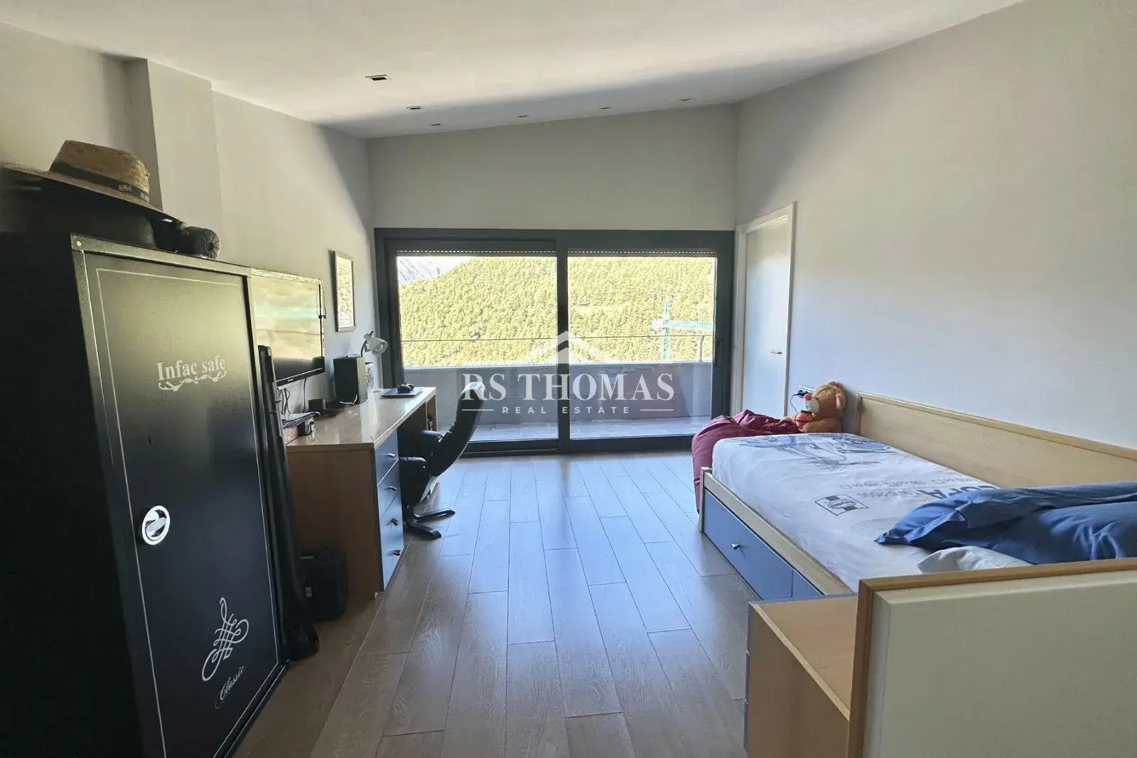 Xalet de 4 habitacions a La Massana, foto 18 de 44