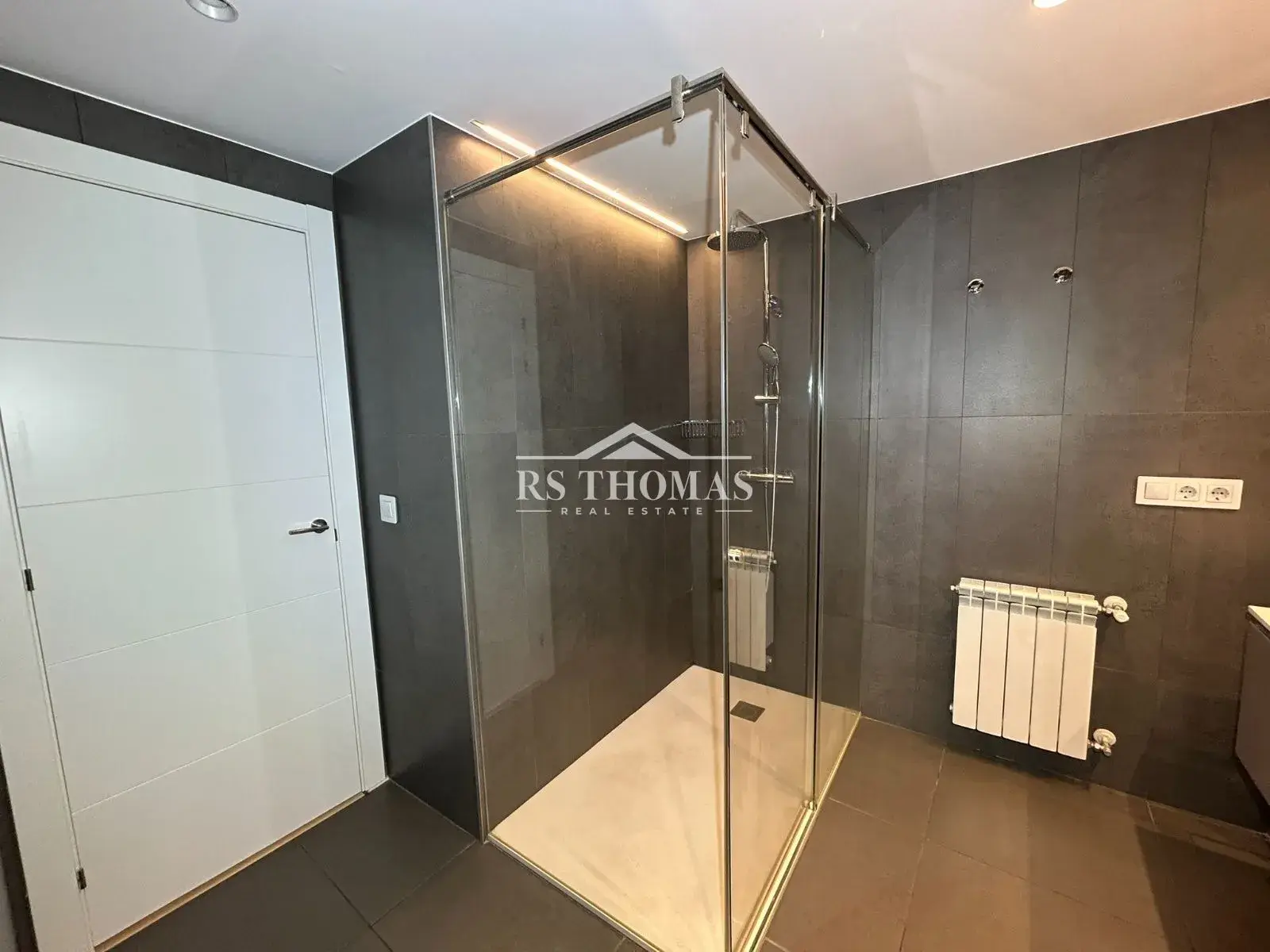 Apartamento de 5 habitaciones en Andorra la Vella, foto 30 de 68