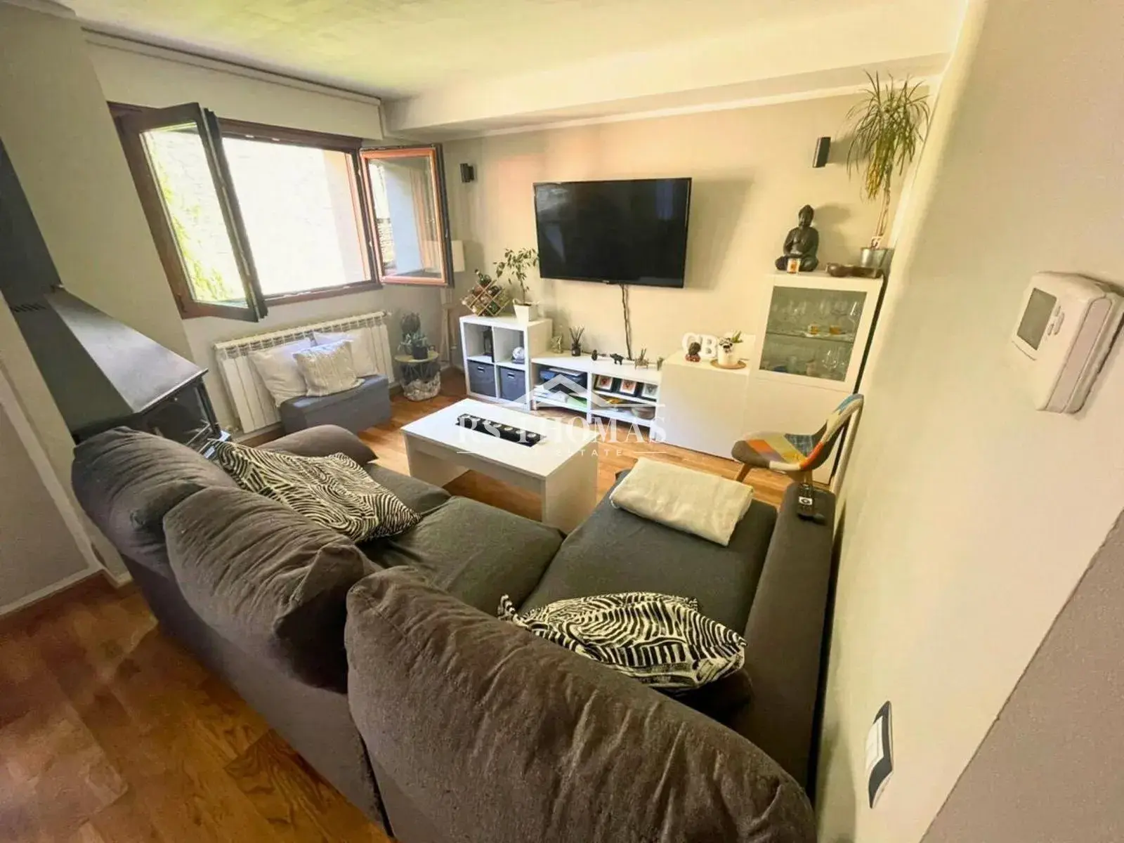Piso de 2 habitaciones en Ordino, foto 2 de 16