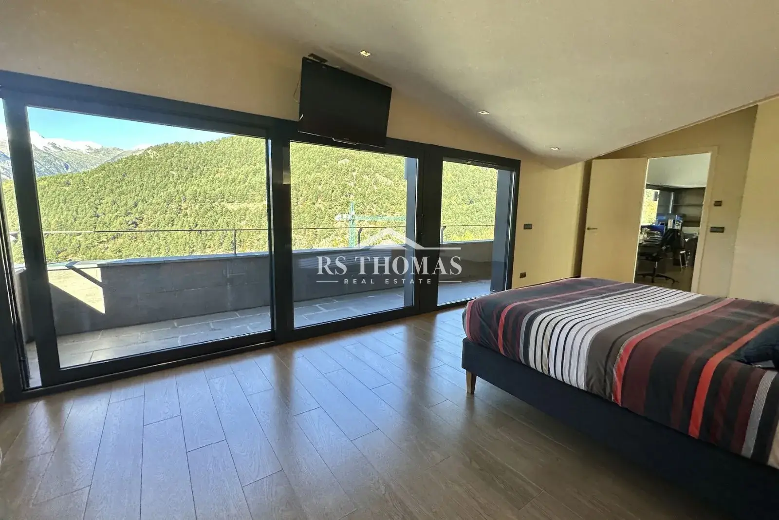 Xalet de 4 habitacions a La Massana, foto 23 de 44