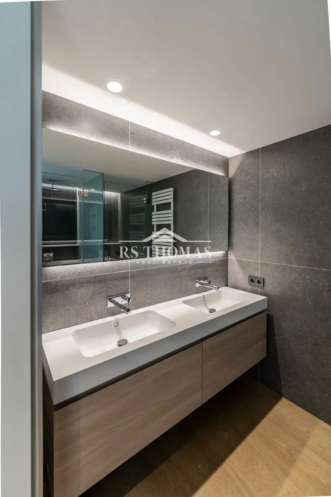 Apartamento de 4 habitaciones en Escaldes-Engordany, foto 11 de 17