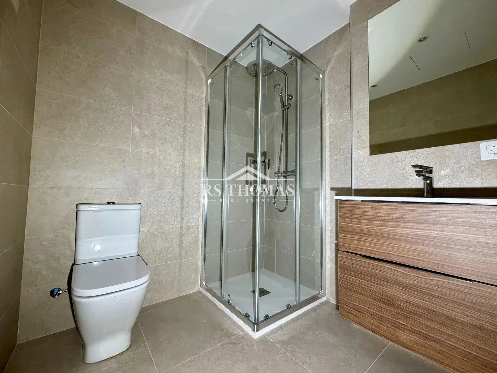 Flat with 2 bedrooms in Encamp, photo 15 of 18