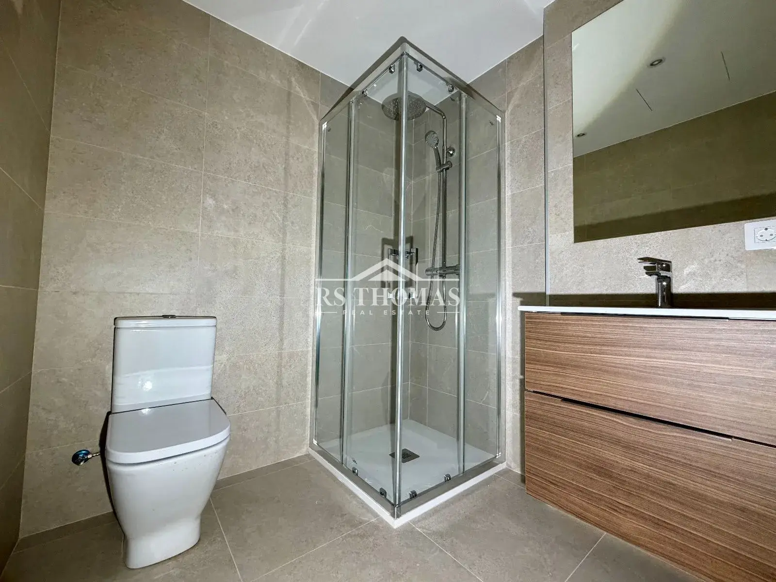 Flat with 2 bedrooms in Encamp, photo 16 of 18