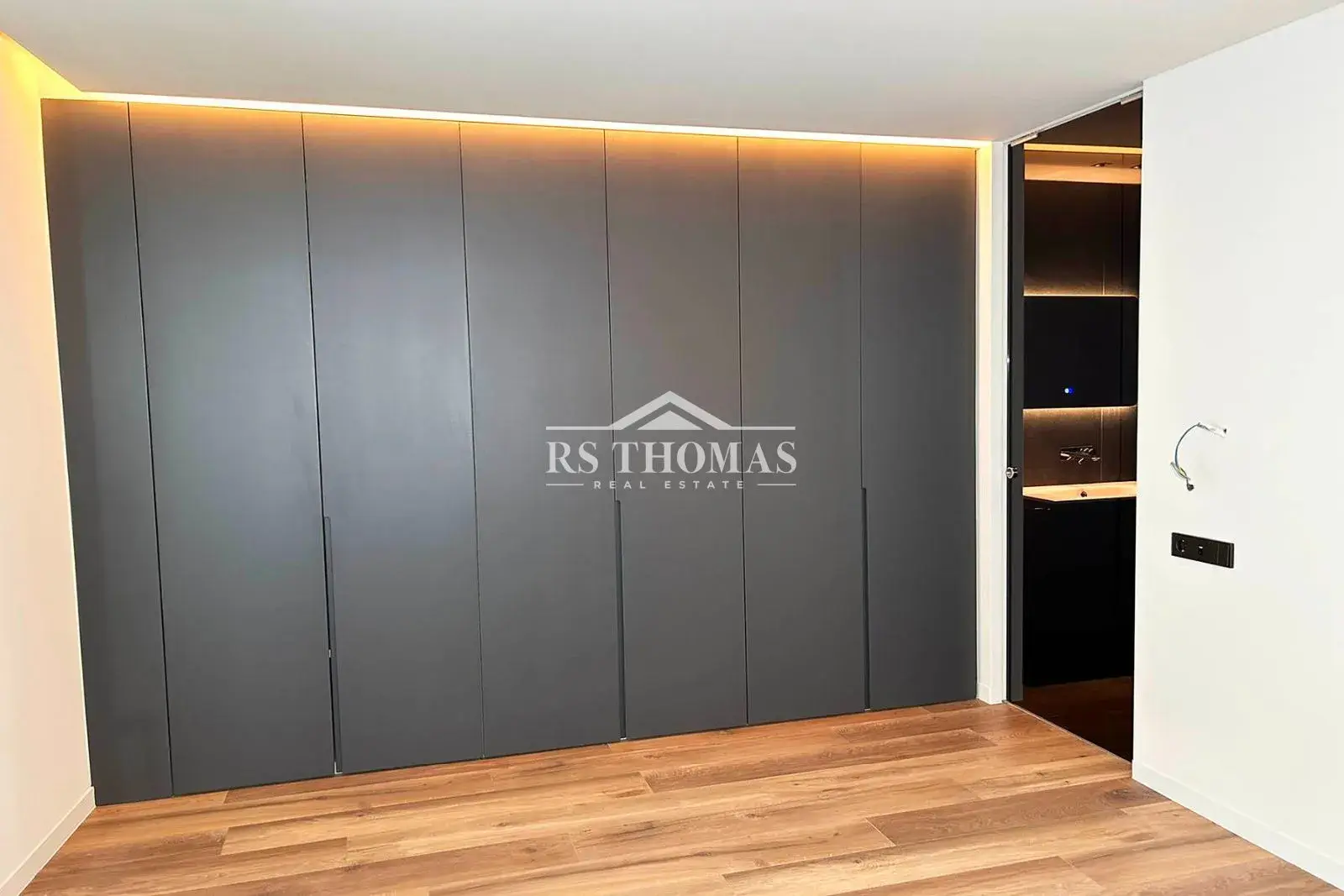 Piso de 2 habitaciones en Andorra la Vella, foto 14 de 36