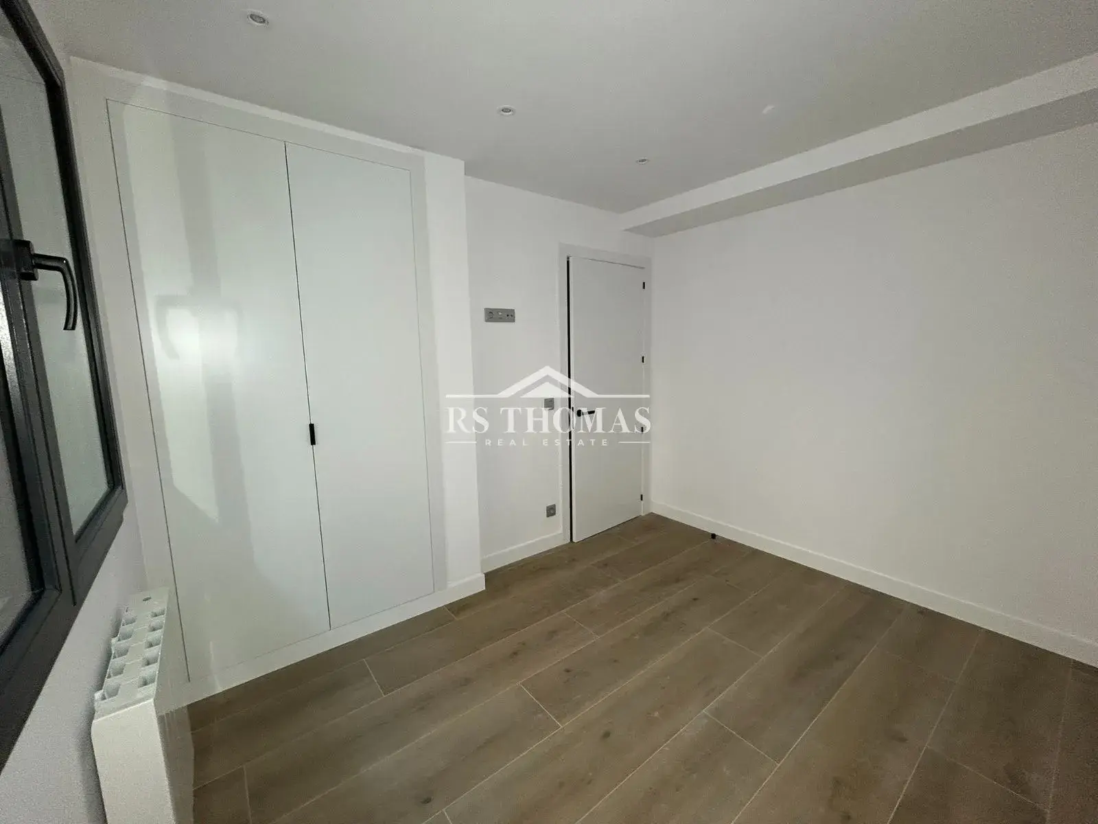 Flat with 3 bedrooms in Escaldes-Engordany, photo 18 of 30