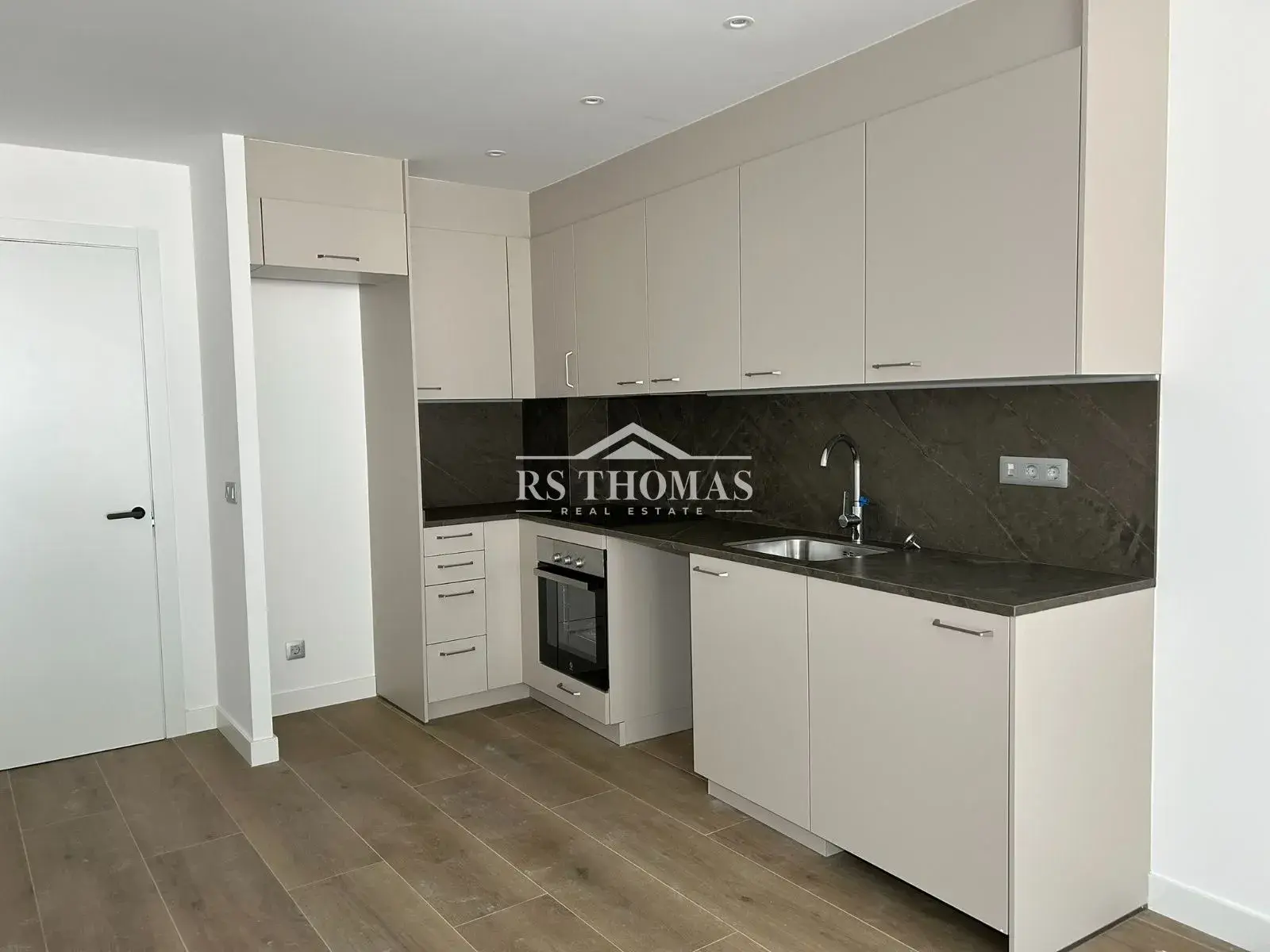 Flat with 3 bedrooms in Escaldes-Engordany, photo 6 of 30