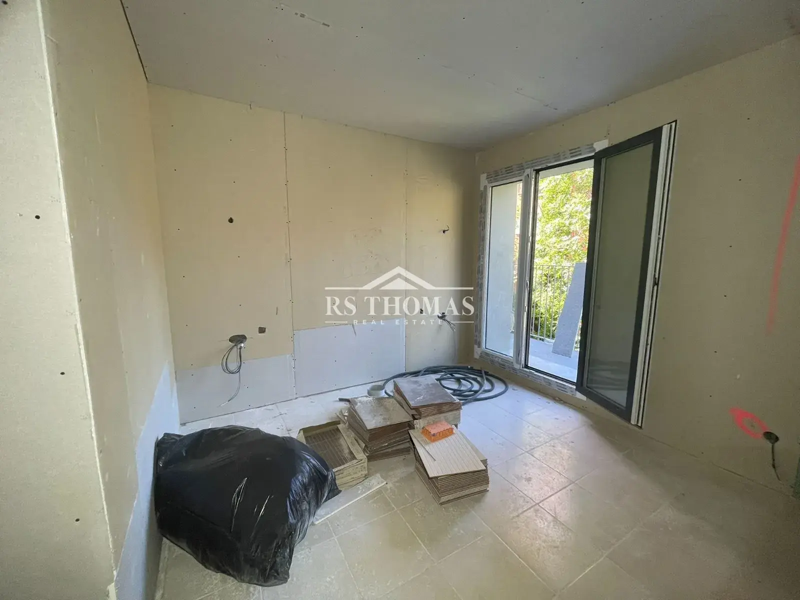 Edificio en Sant Julià de Lòria, foto 29 de 32