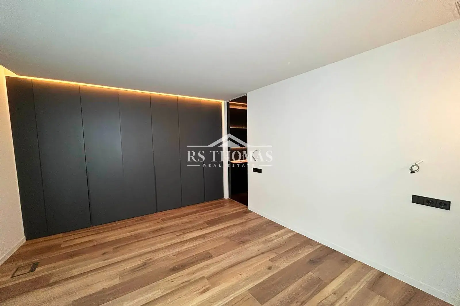 Piso de 2 habitaciones en Andorra la Vella, foto 13 de 36
