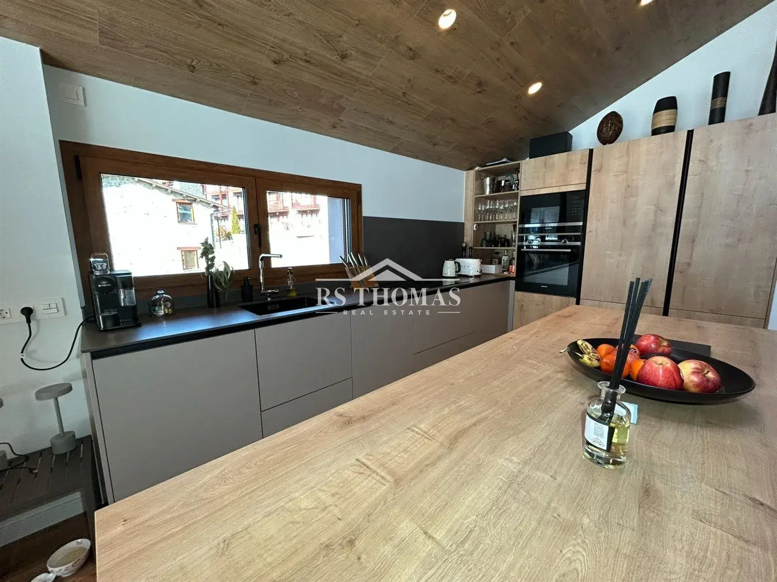 Xalet de 4 habitacions a Canillo, foto 7 de 34