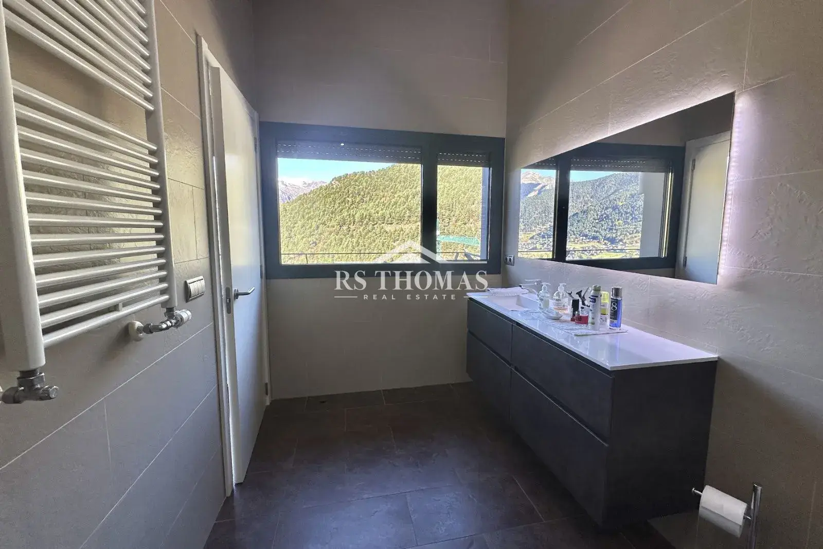 Xalet de 4 habitacions a La Massana, foto 15 de 44