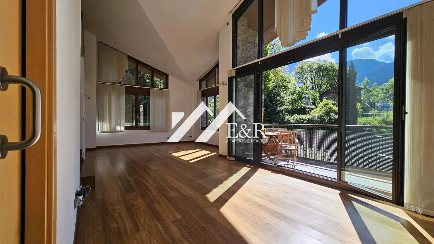 Apartment with 4 bedrooms in Escaldes-Engordany, photo 7 of 34