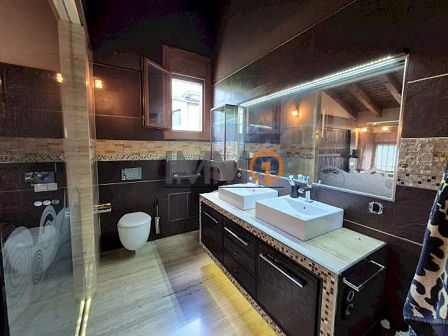 House with 4 bedrooms in Sant Julià de Lòria, photo 19 of 31