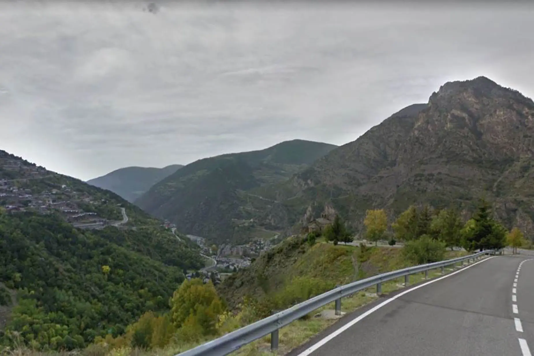 Terreno en Sant Julià de Lòria, foto 5 de 6