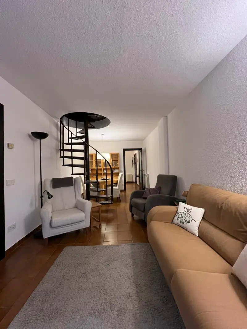 Apartment with 4 bedrooms in Andorra la Vella, photo 8 of 26