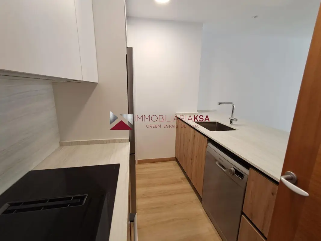 Piso de 3 habitaciones en Escaldes-Engordany, foto 5 de 10