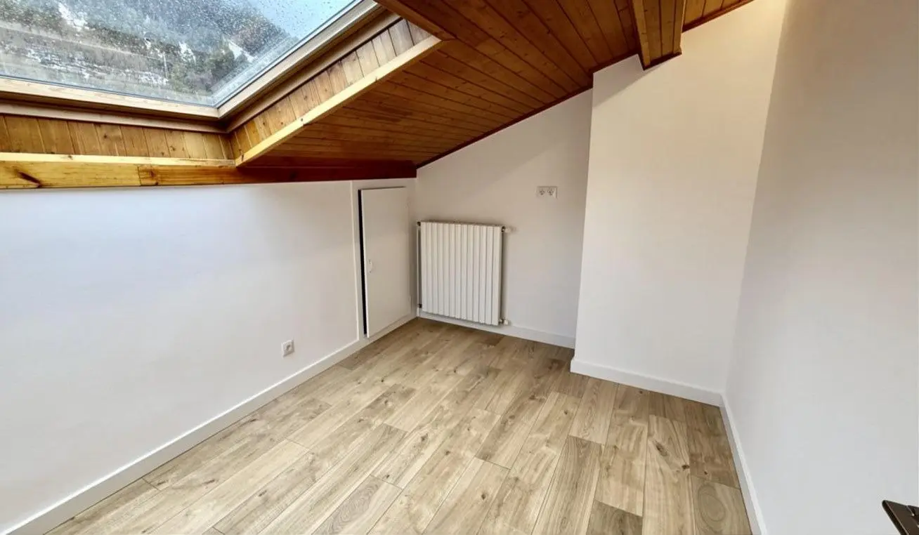 Apartamento de 2 habitaciones en Encamp, foto 4 de 16