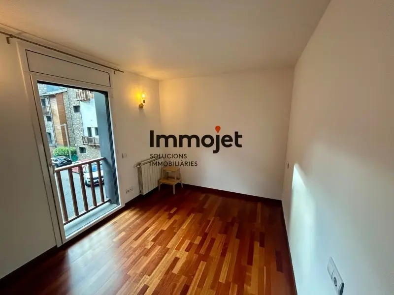 Piso de 3 habitaciones en Ordino, foto 16 de 34