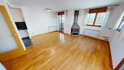 Piso de 3 habitaciones en Ordino, foto 3 de 13