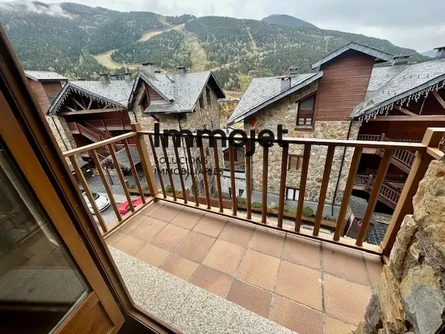 Piso de 1 habitación en Canillo, foto 2 de 13