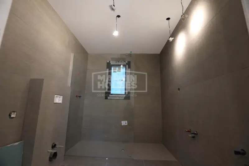 Apartamento de 4 habitaciones en Andorra la Vella, foto 8 de 10