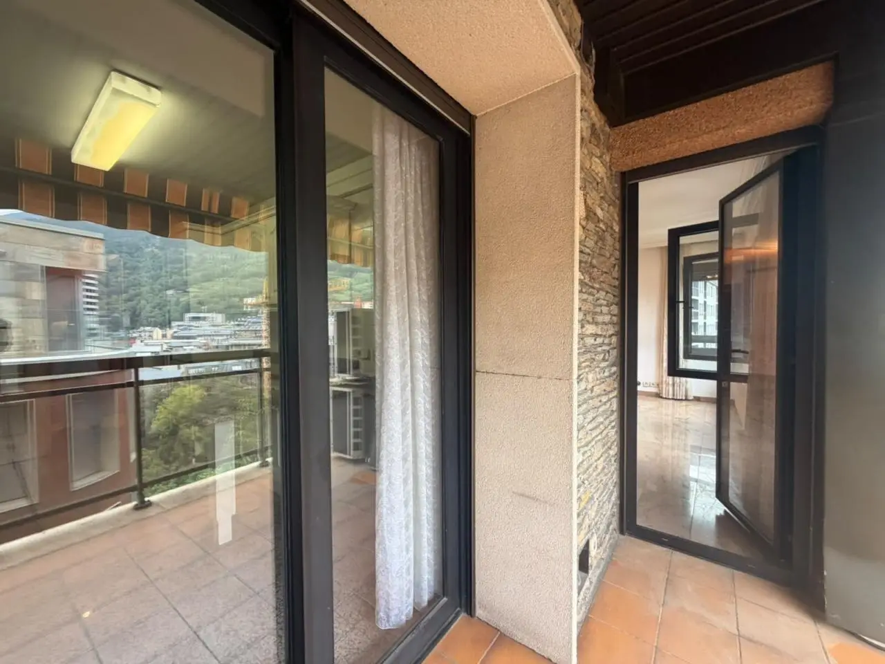 Piso de 4 habitaciones en Escaldes-Engordany, foto 11 de 27