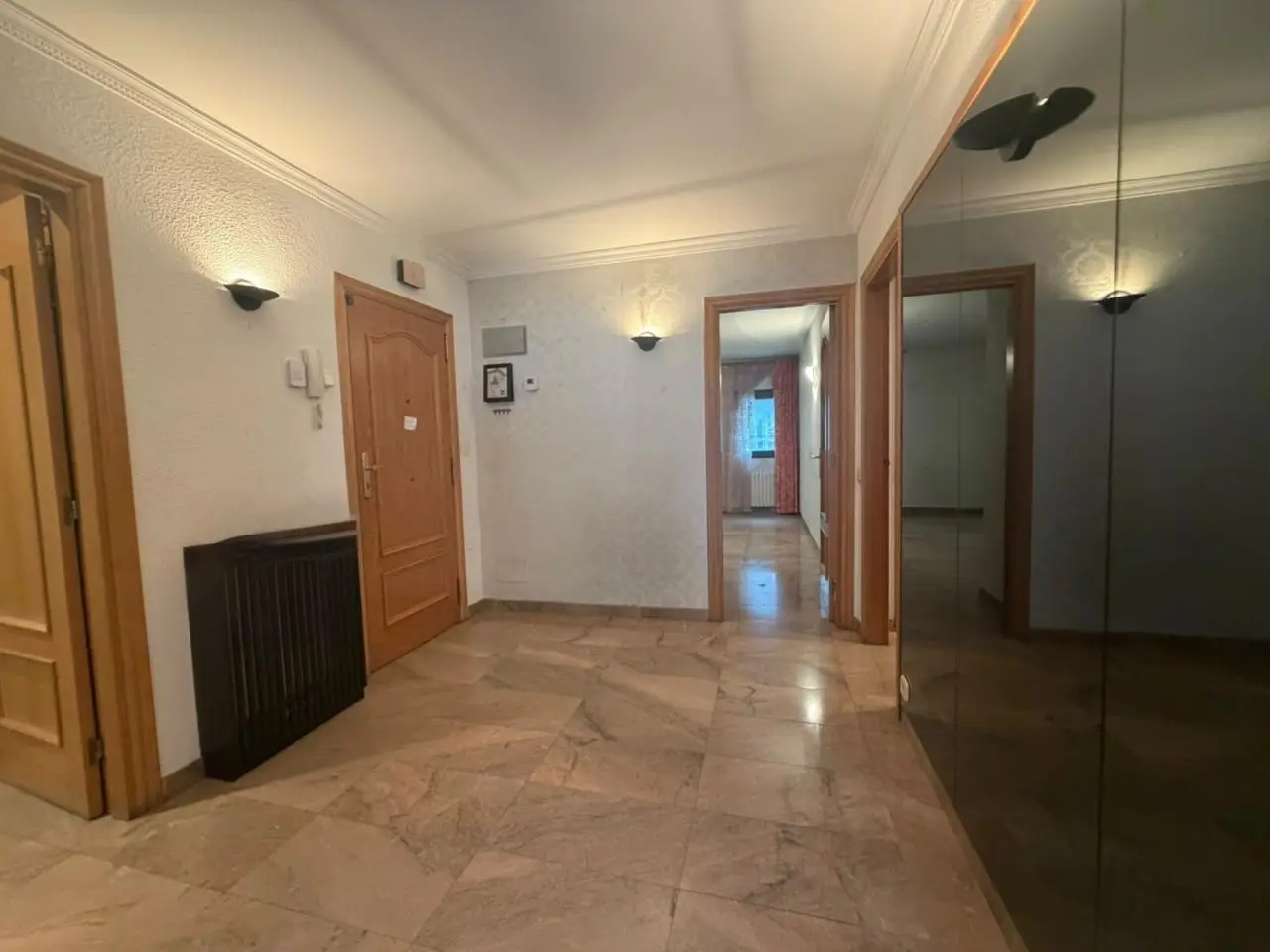 Piso de 4 habitaciones en Escaldes-Engordany, foto 12 de 27