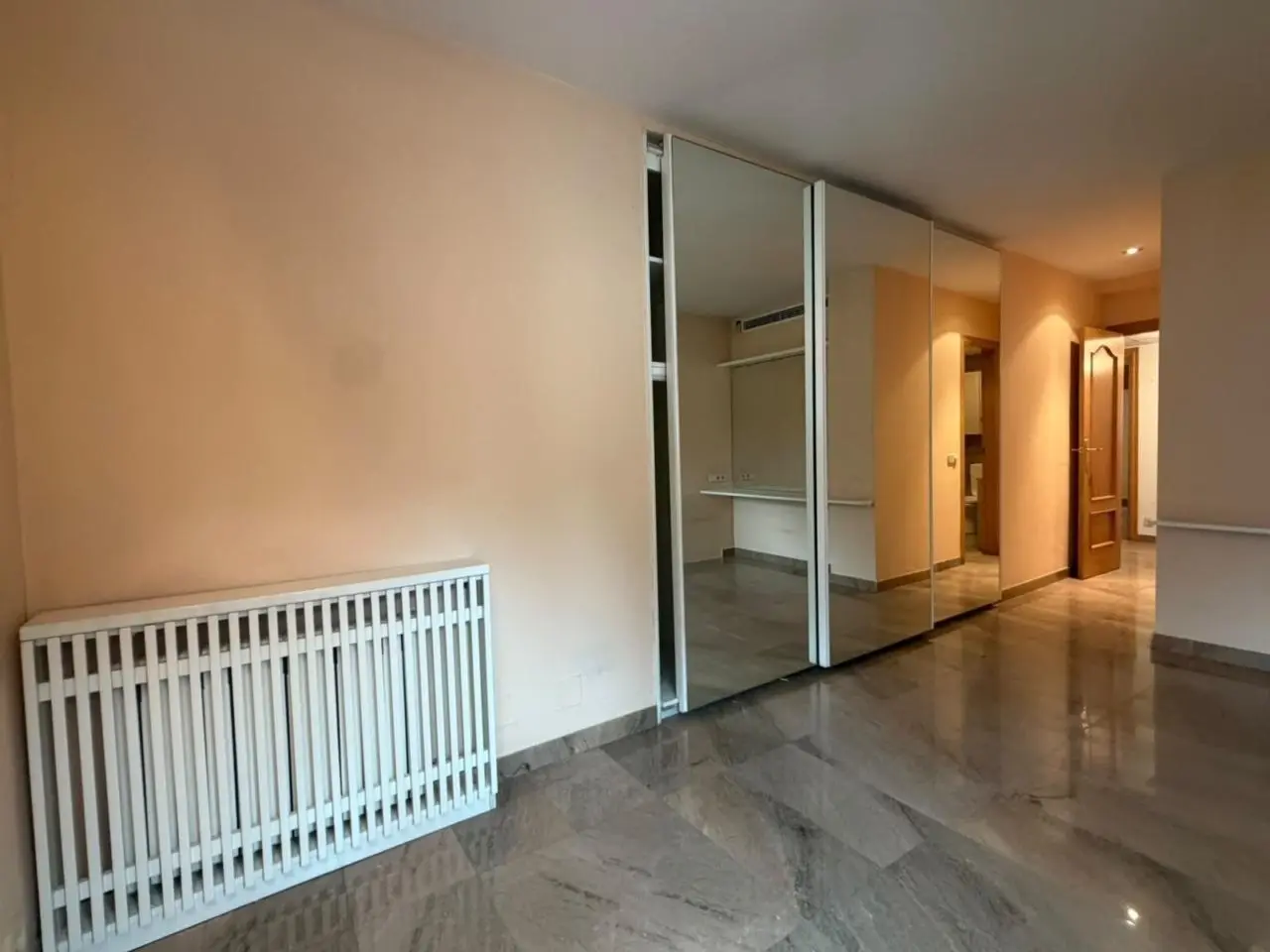 Piso de 4 habitaciones en Escaldes-Engordany, foto 15 de 27