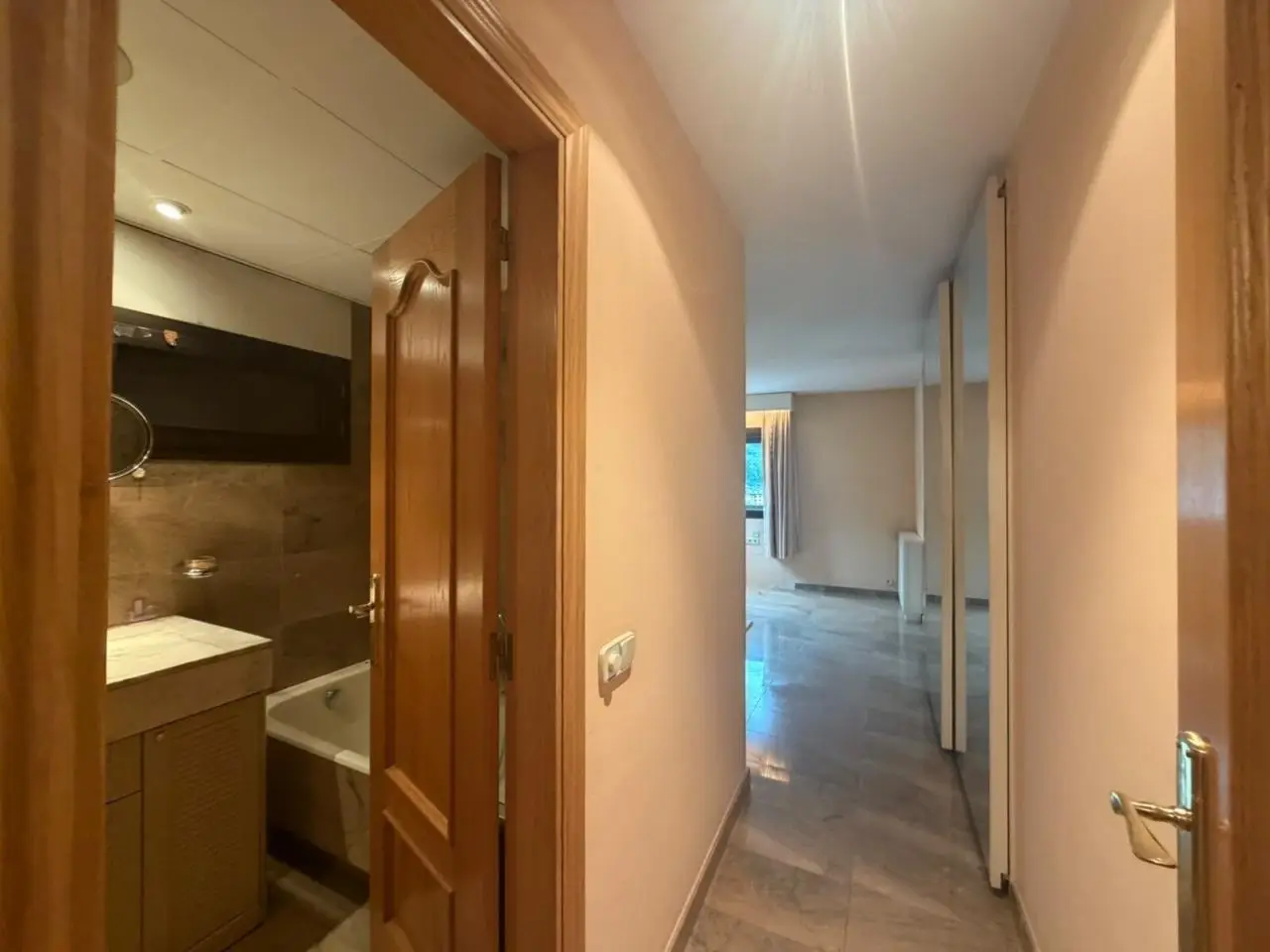 Piso de 4 habitaciones en Escaldes-Engordany, foto 23 de 27
