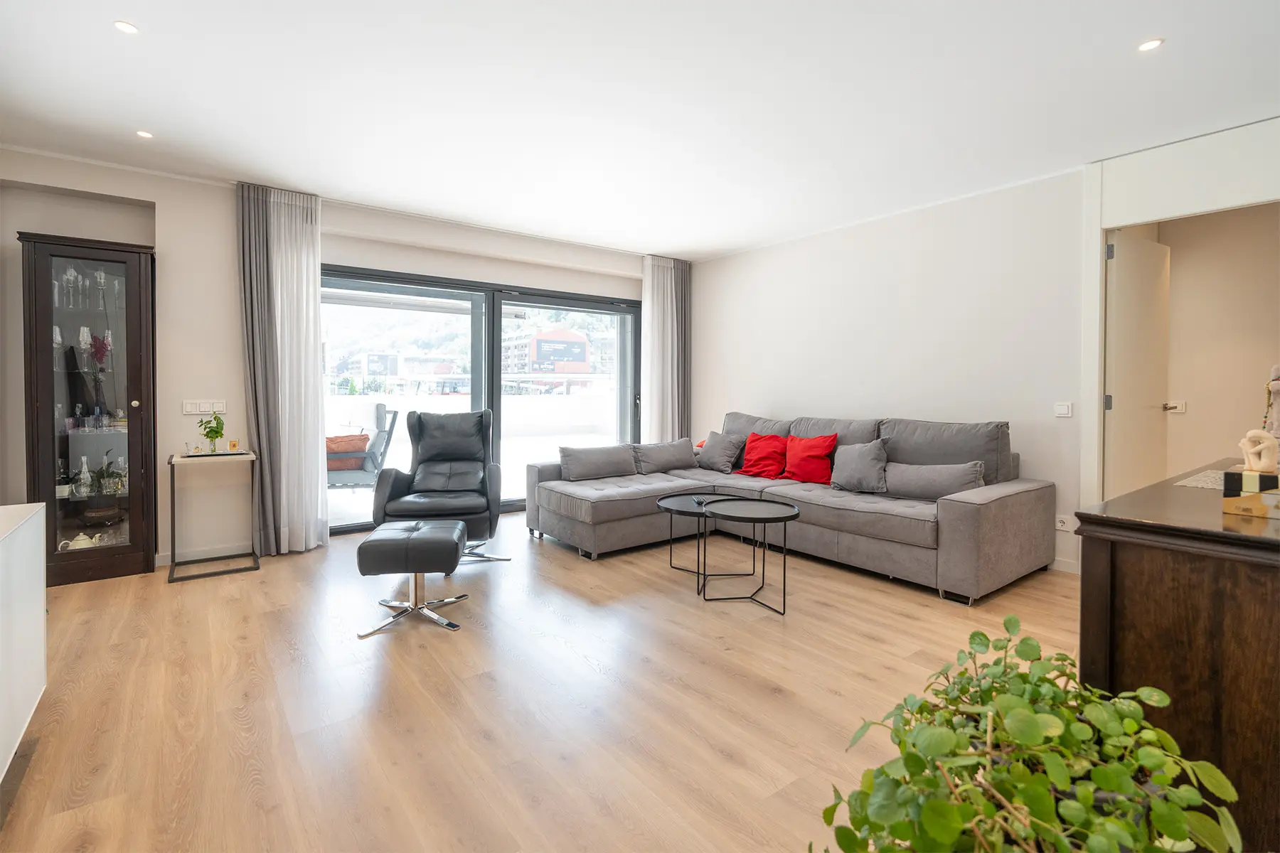 Piso de 3 habitaciones en Andorra la Vella, foto 2 de 27