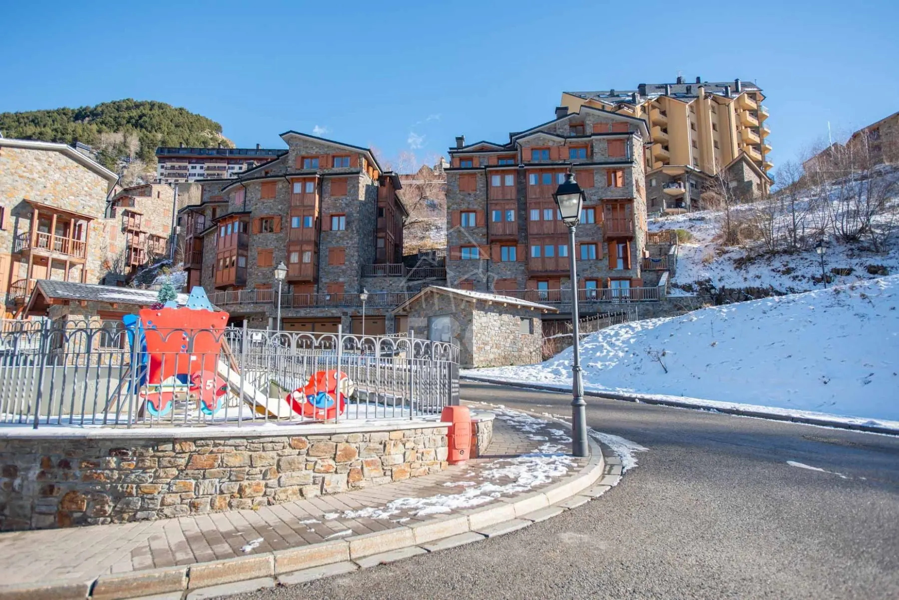 Piso de 1 habitación en Canillo, foto 15 de 16