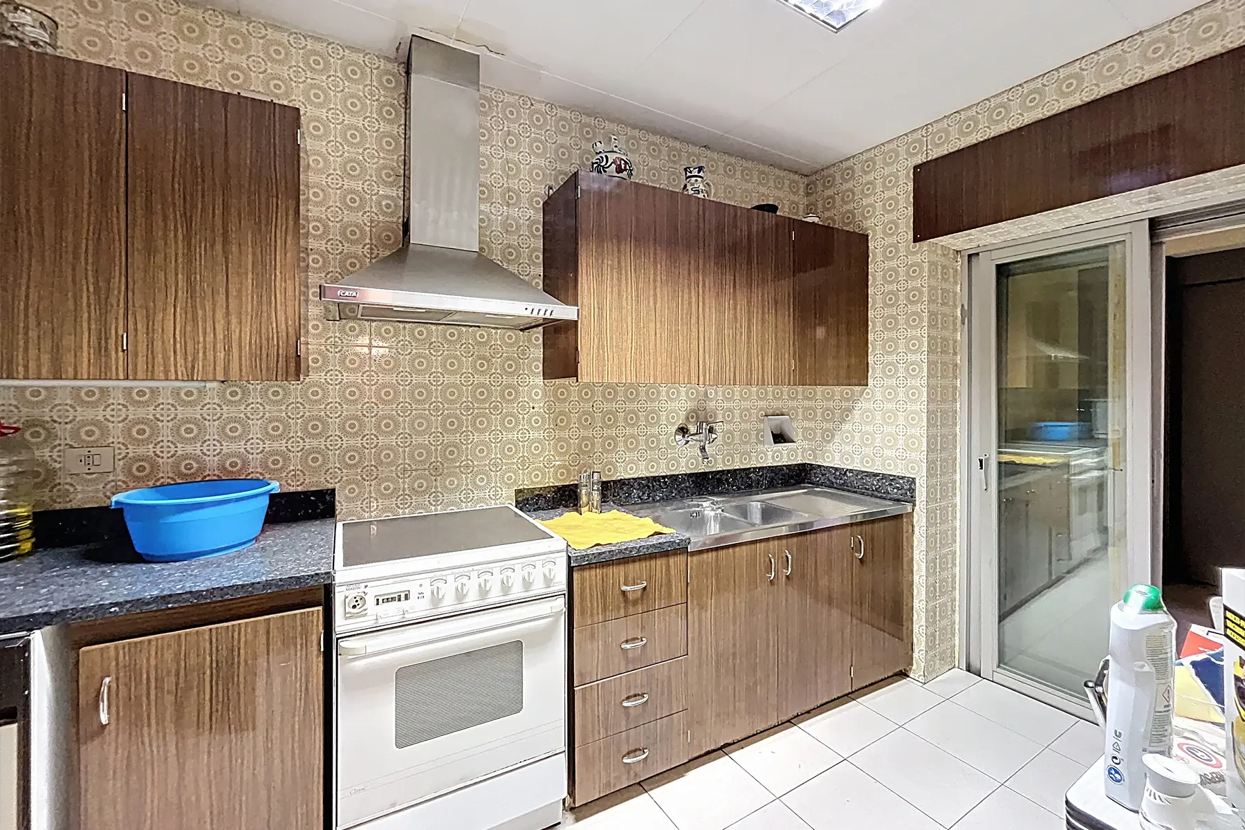 Building with 5 bedrooms in Sant Julià de Lòria, photo 29 of 38
