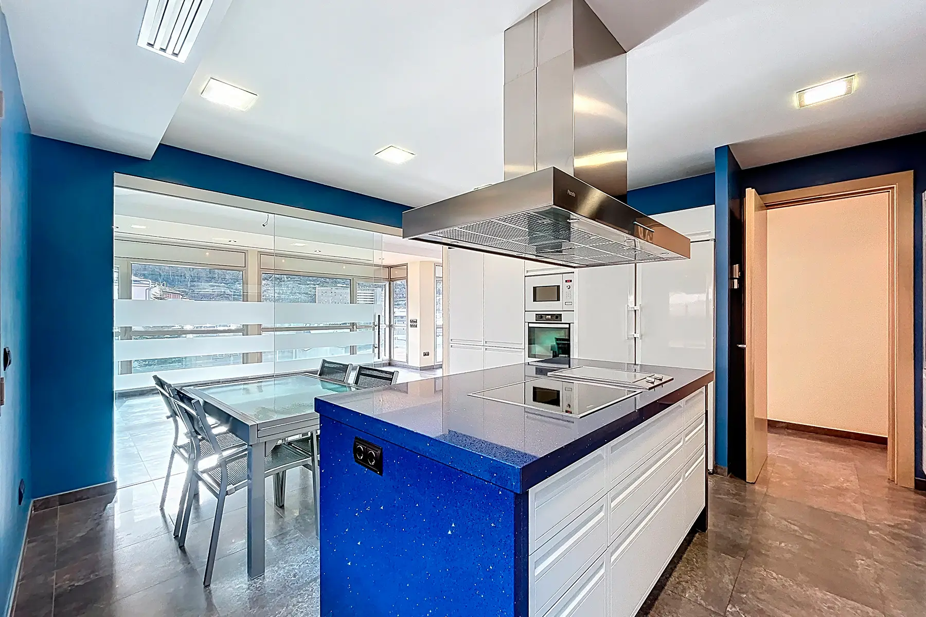 Apartament de 4 habitacions a Escaldes-Engordany, foto 21 de 49