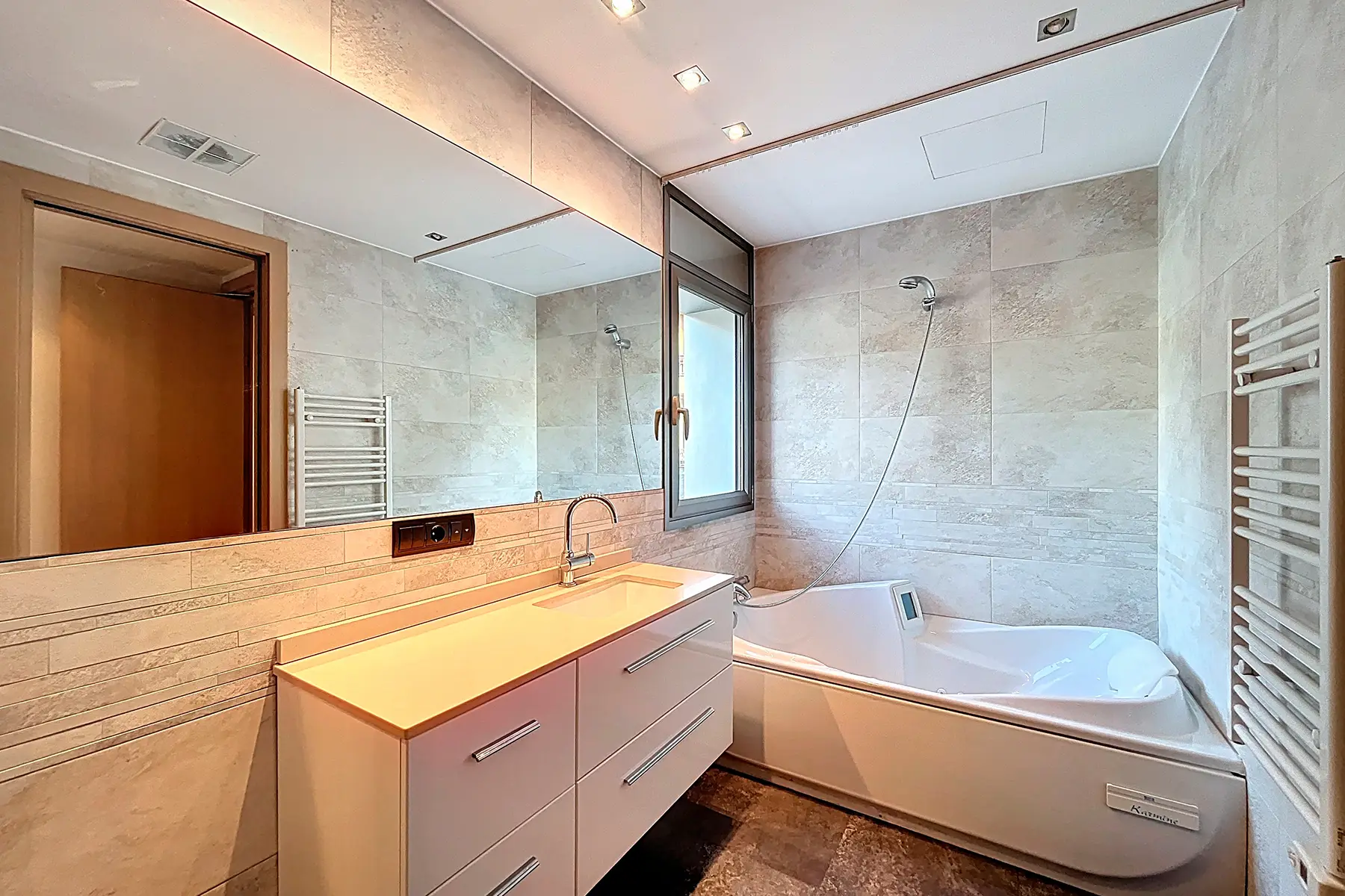 Apartament de 4 habitacions a Escaldes-Engordany, foto 30 de 49