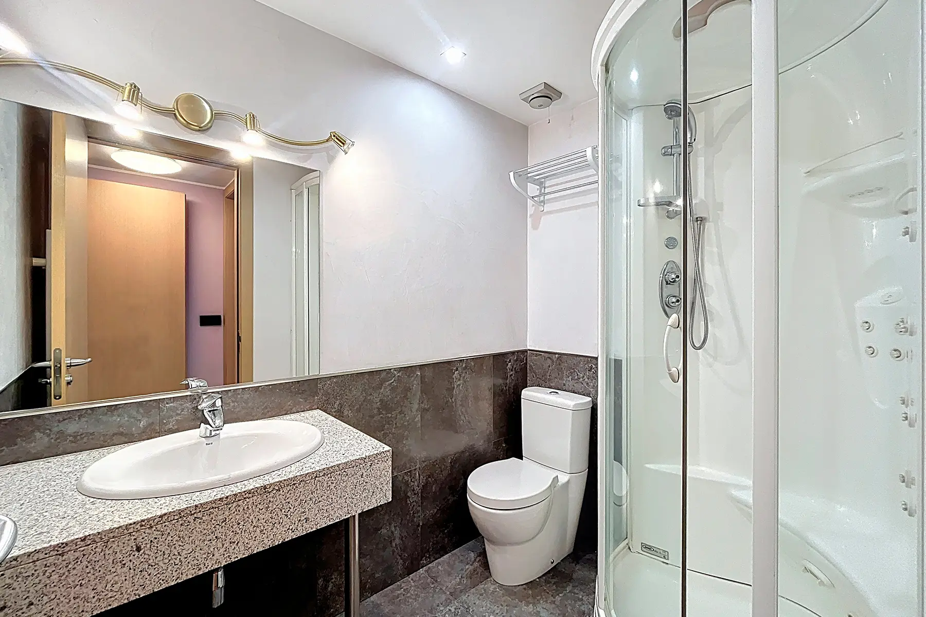 Apartament de 4 habitacions a Escaldes-Engordany, foto 42 de 49