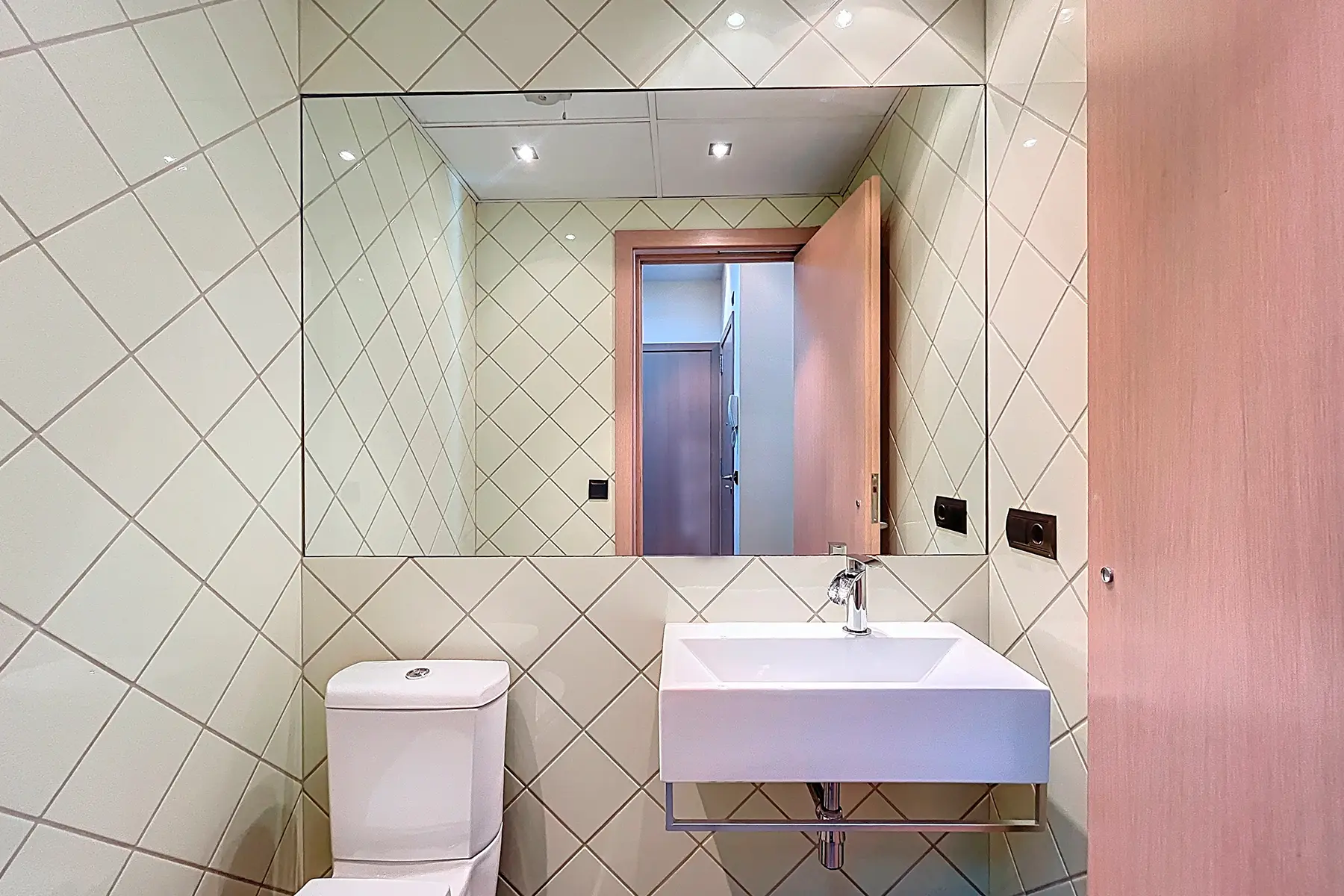 Apartament de 4 habitacions a Escaldes-Engordany, foto 47 de 49
