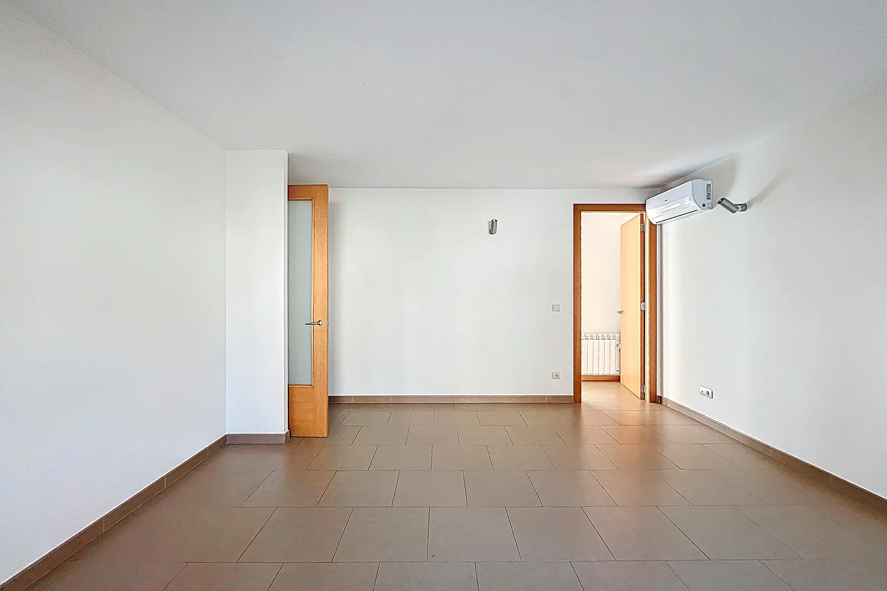 Piso de 4 habitaciones en Escaldes-Engordany, foto 4 de 28