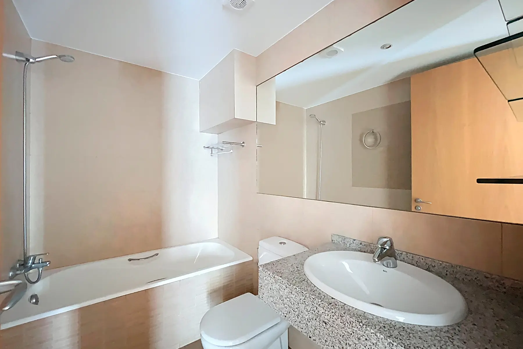 Piso de 4 habitaciones en Escaldes-Engordany, foto 15 de 28