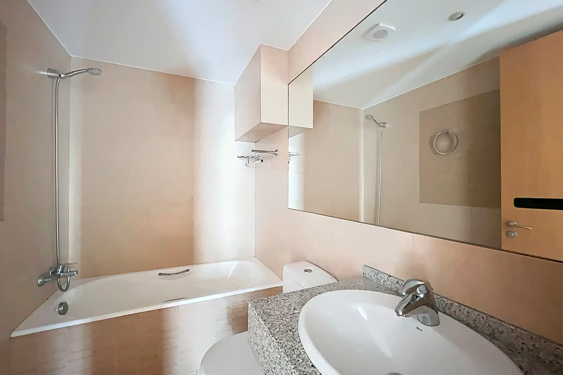 Piso de 4 habitaciones en Escaldes-Engordany, foto 16 de 28